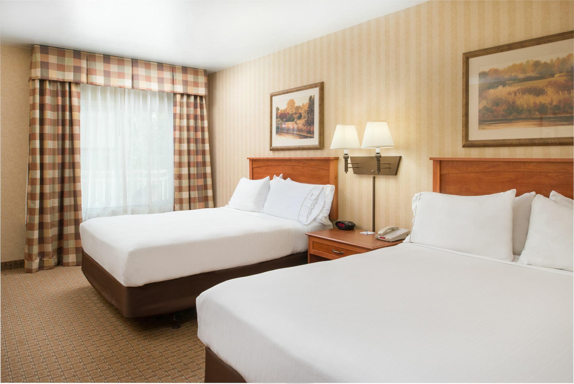 Holiday Inn Express Hotel & Suites Coeur D'Alene I-90 Exit 11, An Ihg Hotel Bagian luar foto